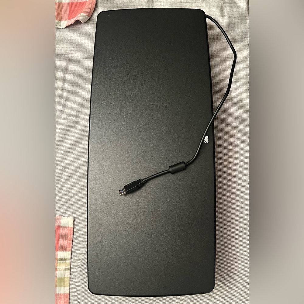 3M Monitor Stand with 4-port USB Hub